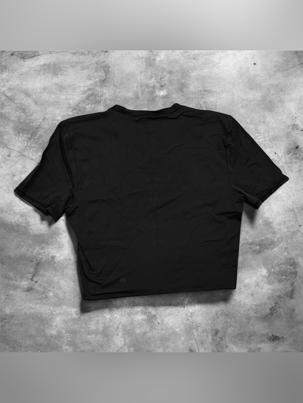 🖤 Lululemon Buttery Soft Fitted Crop Top Small | MSRP $58 ✨ - Picture 3 of 4